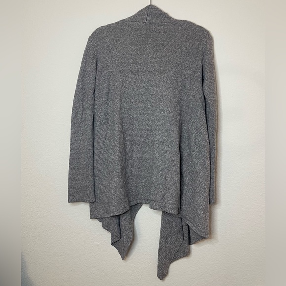 Barefoot Dreams Grey CozyChic Lite Island Wrap | Size Small/Medium - Picture 3 of 6